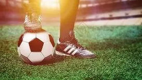 姆巴佩独木难支，西甲争冠战局再起波澜：皇马领先仅一分，巴萨重燃胜利希望